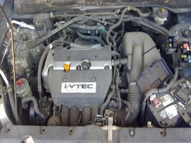 2005 HONDA CR-V, GRAY, EX MODEL, 2.4L, AT. FWD.  A26299